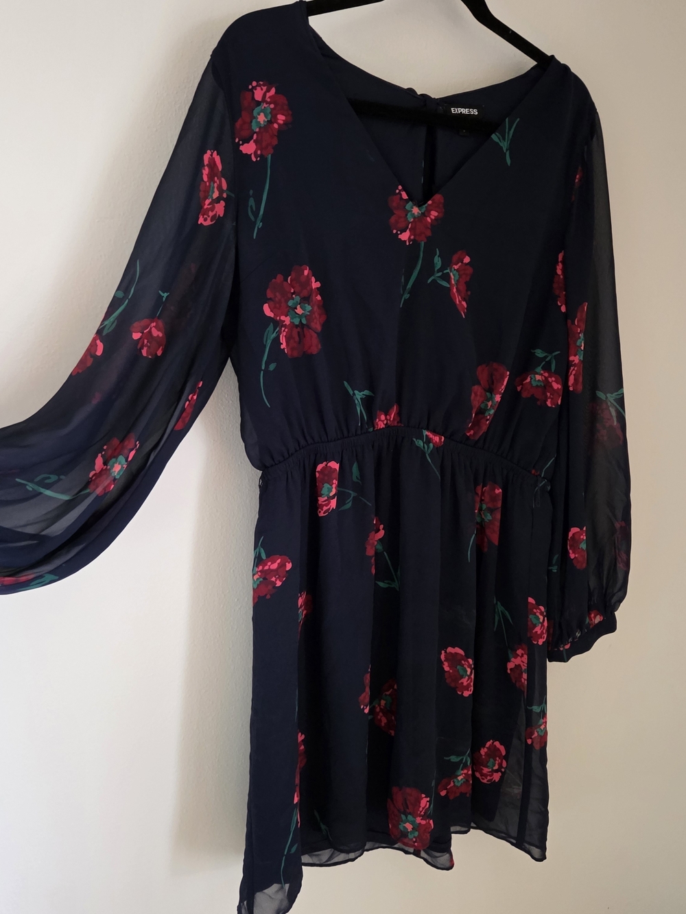 Express Navy Floral V-Neck Long Sleeve Dress ♡ Size L